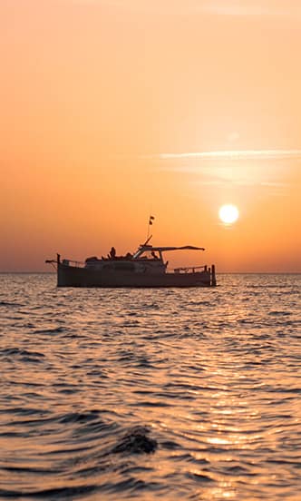 Imagen Llaut en Atardecer en playas de Benirras 1