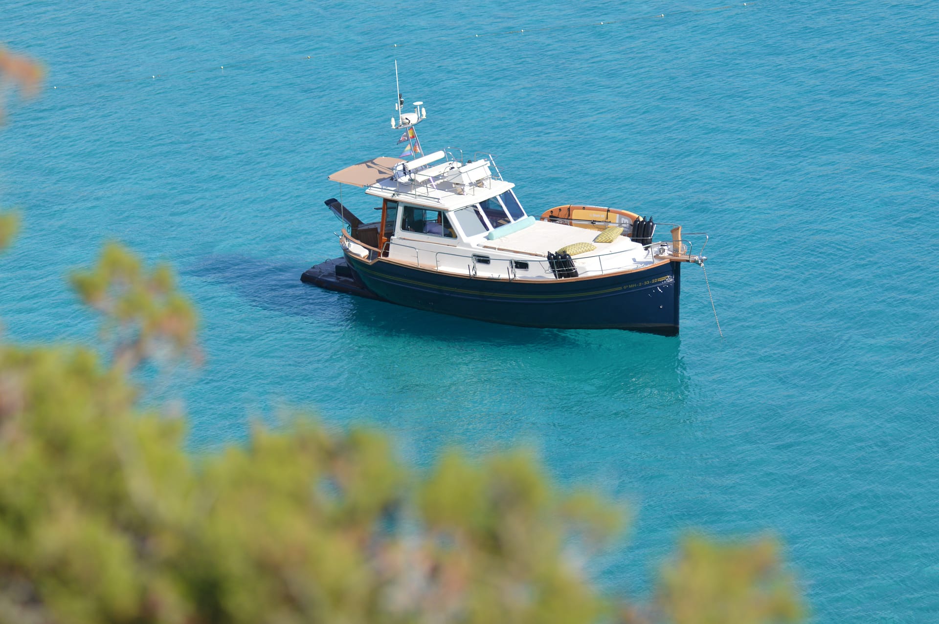 Menorquina para alquilar en Ibiza en aguas de Ibiza
